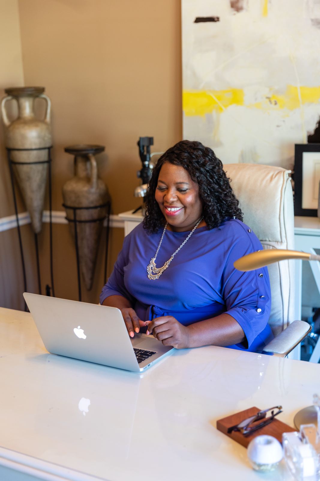 Erika Preparing a Home Valuation